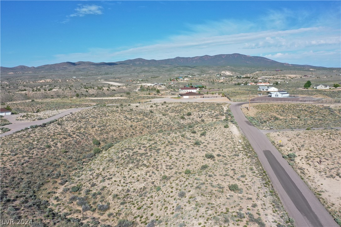 8. Wildhorse Mesa Lot