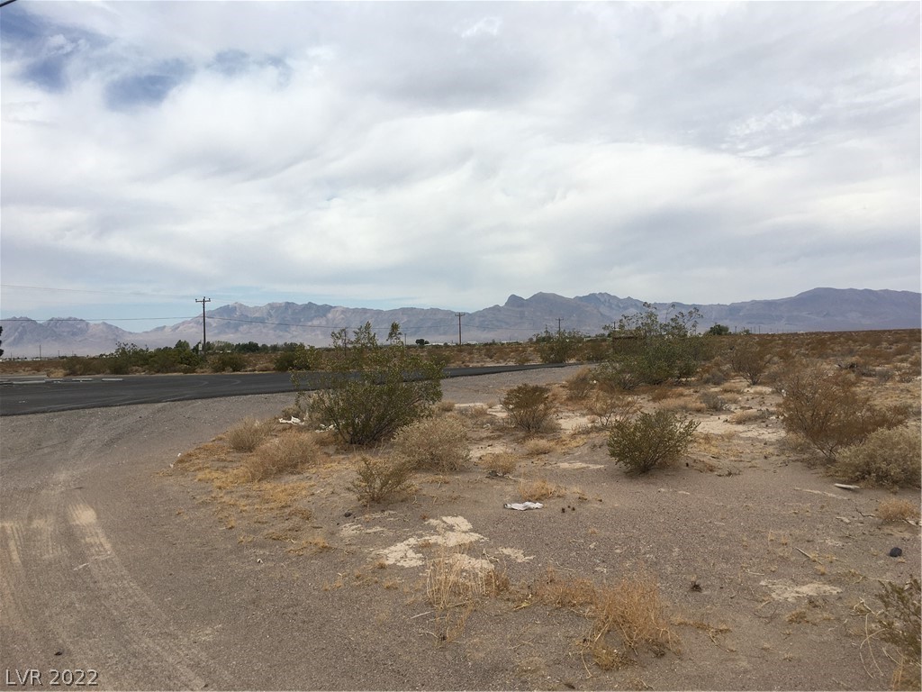 5. 870 S Nevada Highway 373