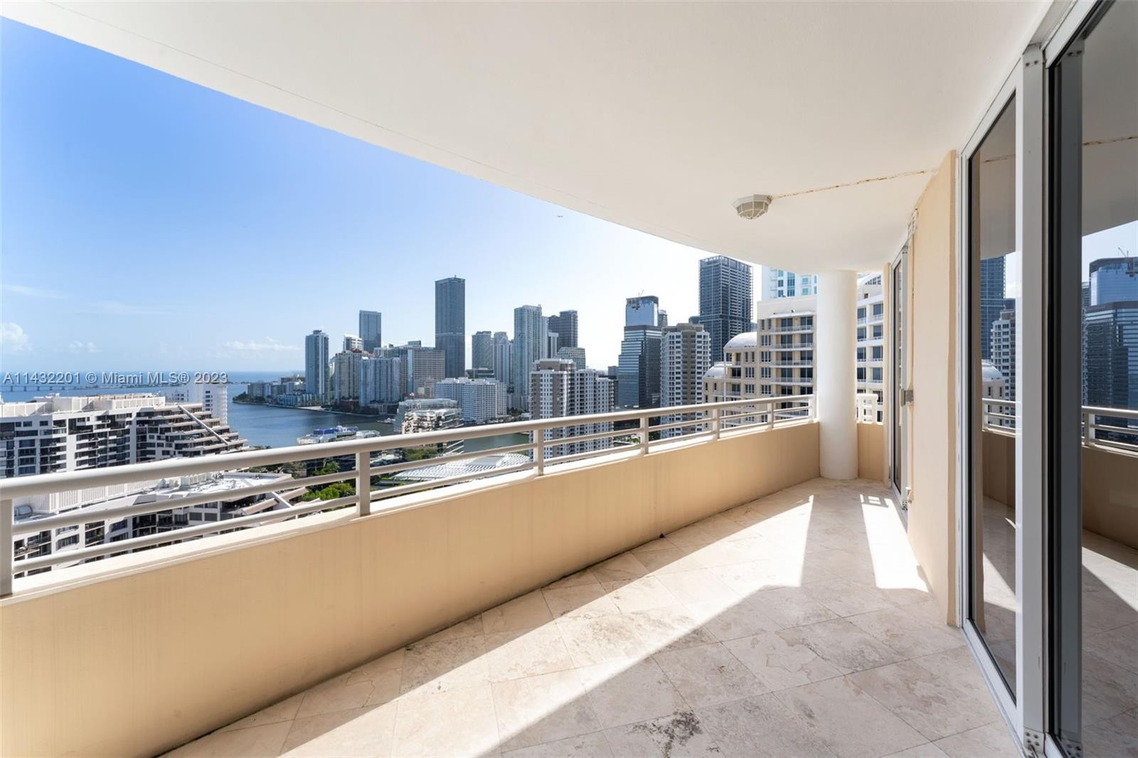 12. 848 Brickell Key Dr