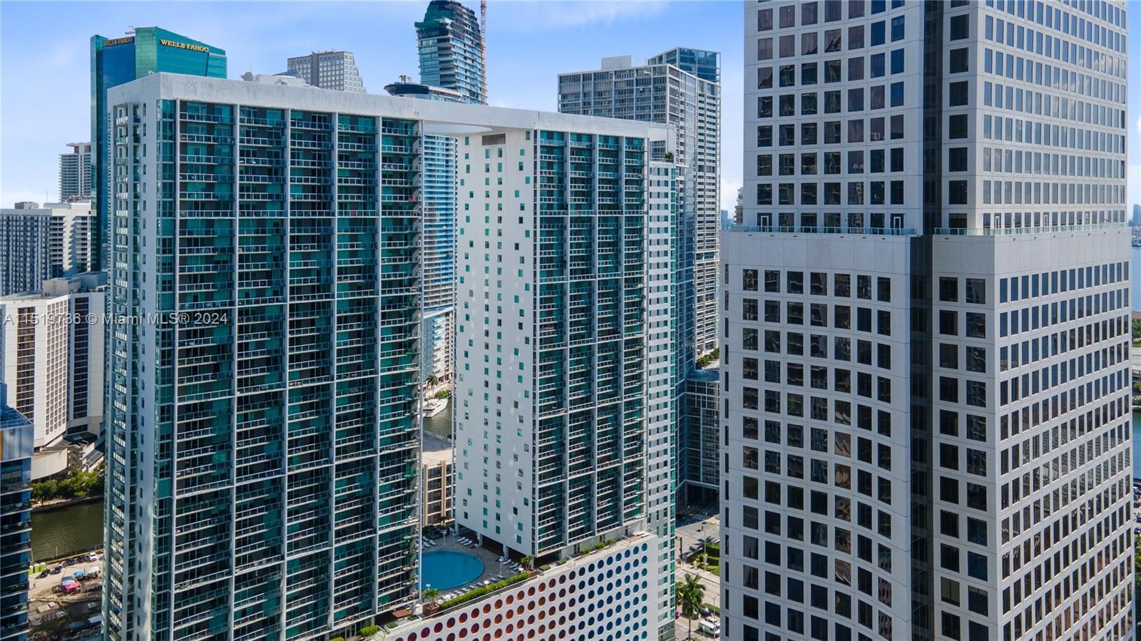 4. 500 Brickell Ave