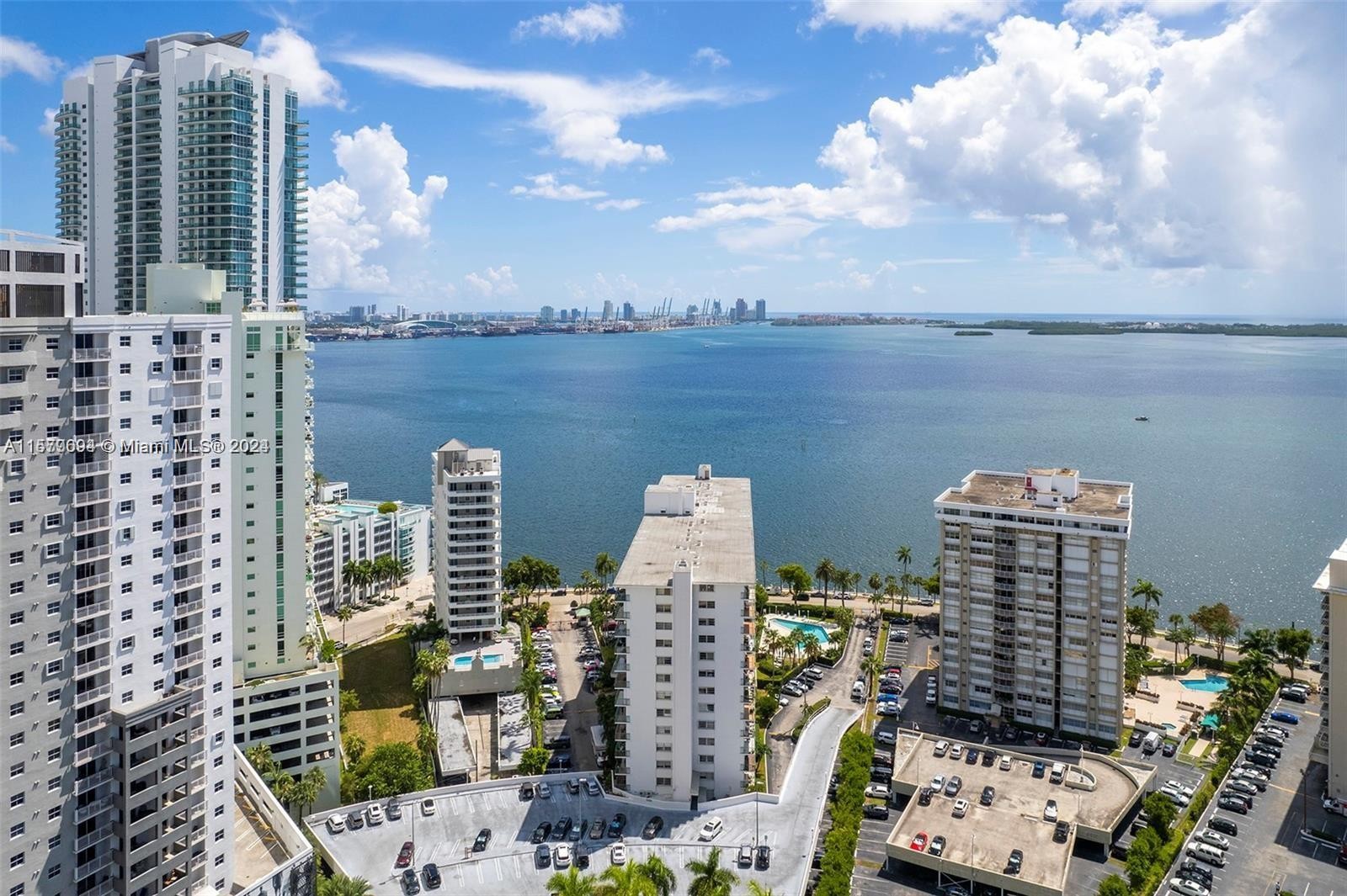 0. 1408 Brickell Bay Dr