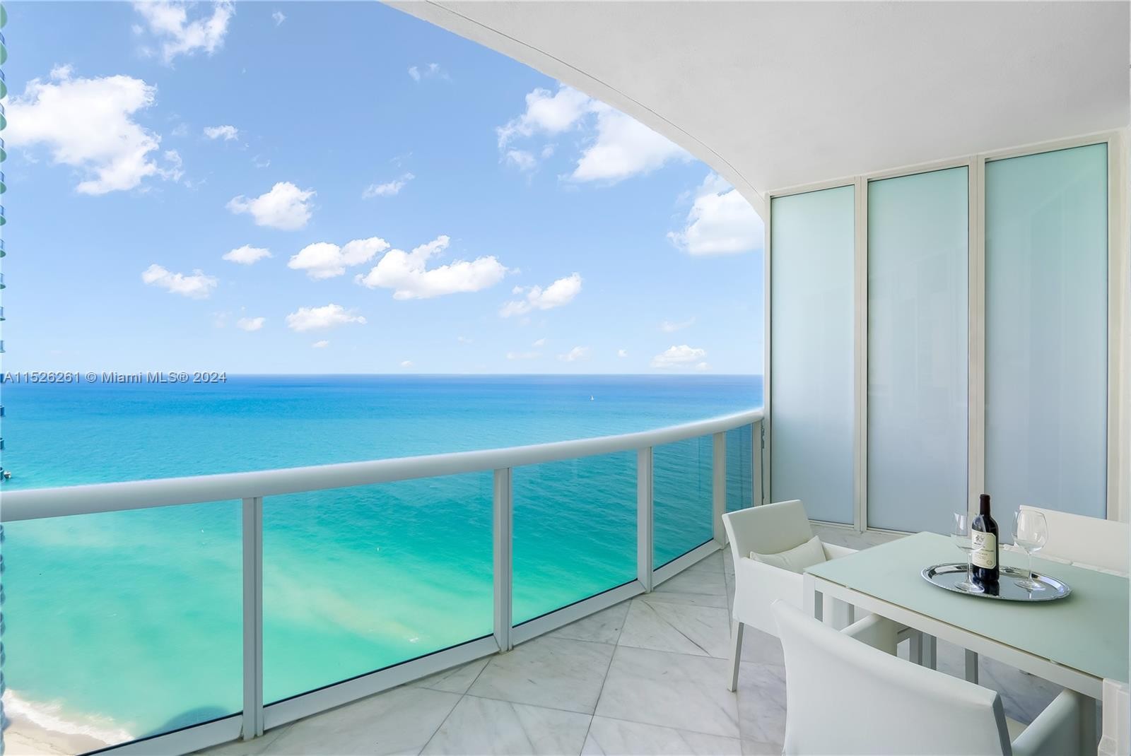 28. 15901 Collins Ave (Avail 6/1-11/30)