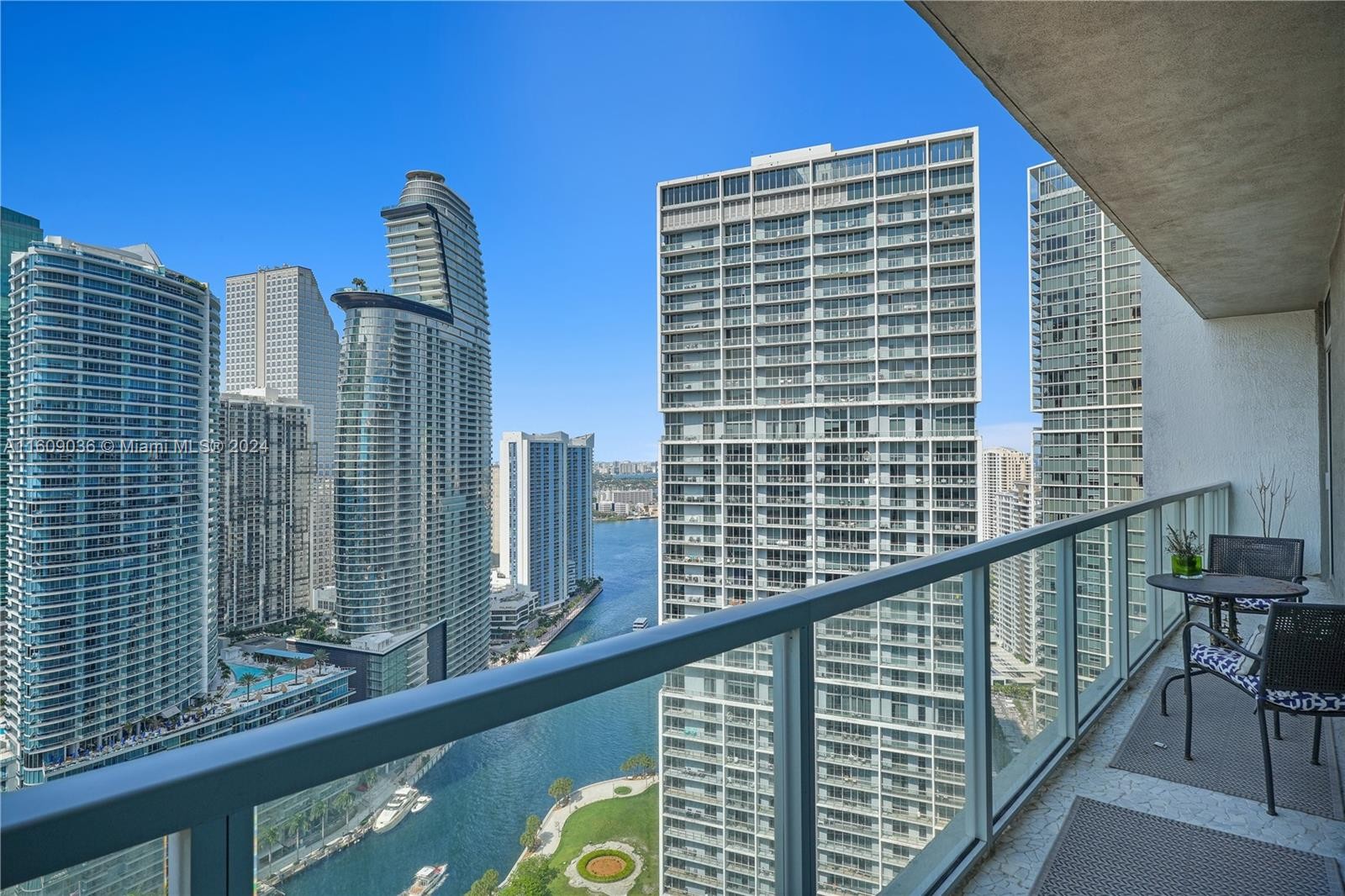 19. 500 Brickell Ave