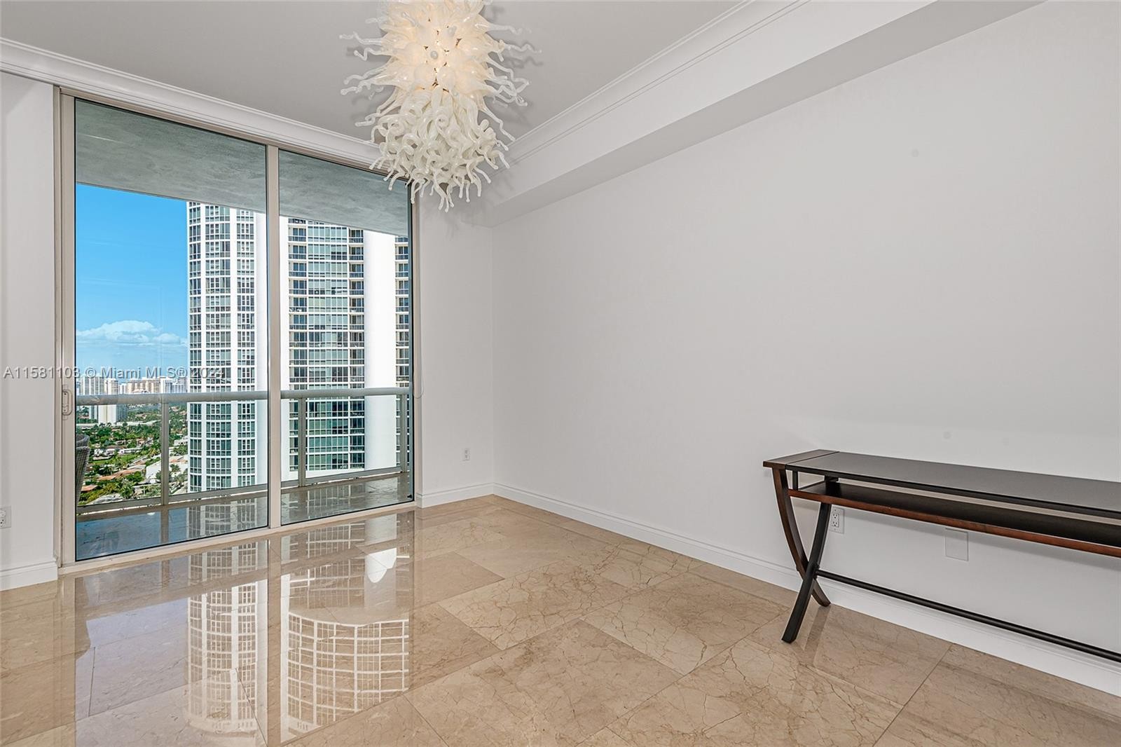 19. 18101 Collins Ave (2,167 Sq.Ft.)