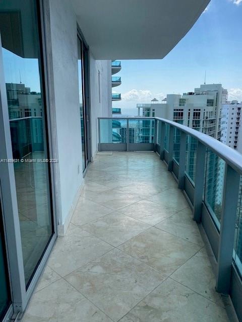 45. 1331 Brickell Bay Dr