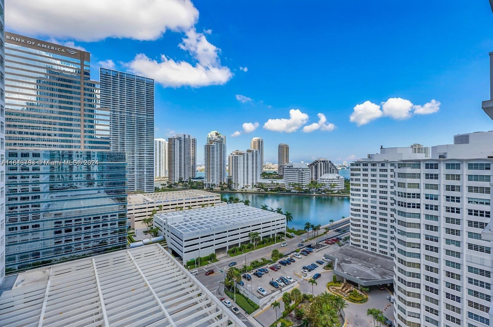 20. 950 Brickell Bay Dr