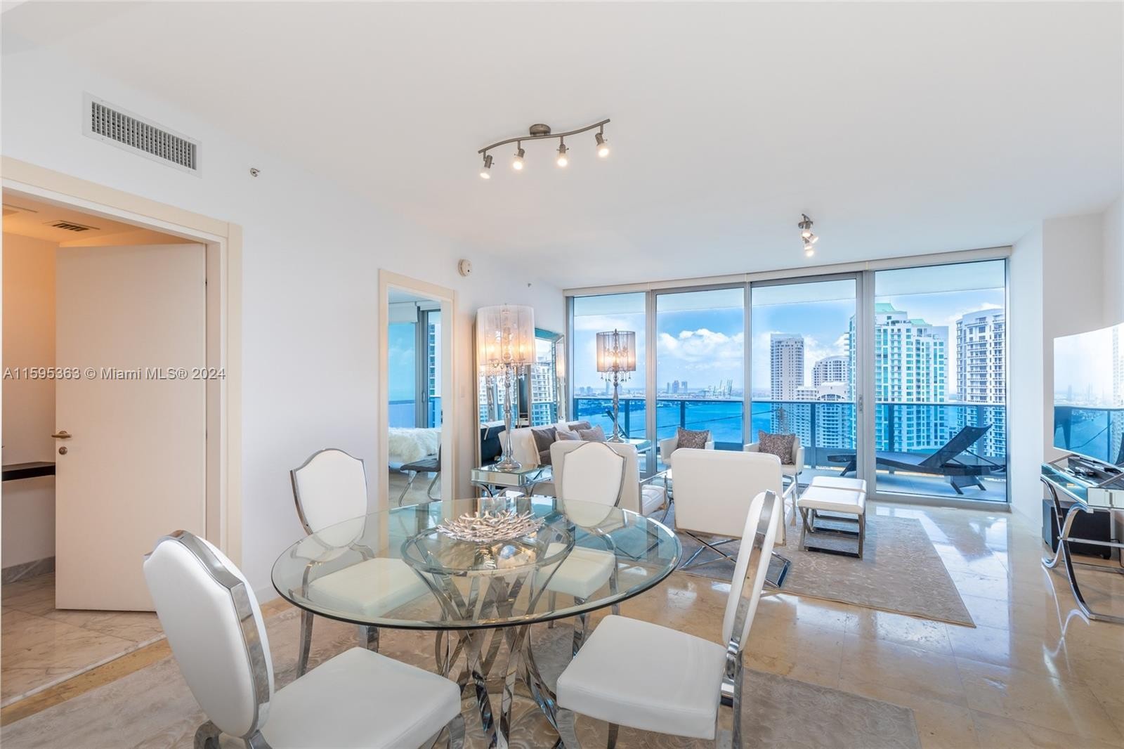 3. 200 Biscayne Boulevard Way