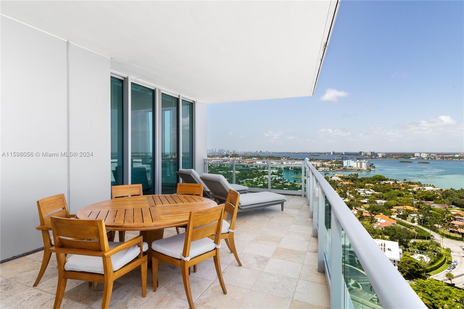 32. 10295 Collins Ave