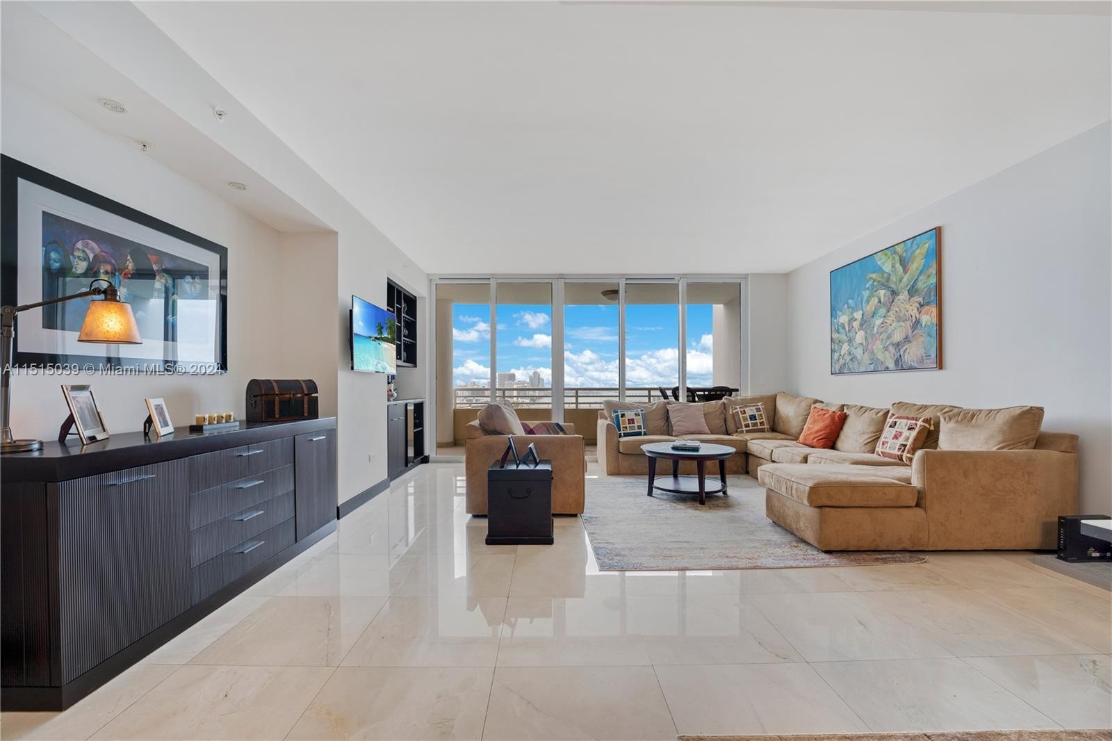 26. 848 Brickell Key Dr