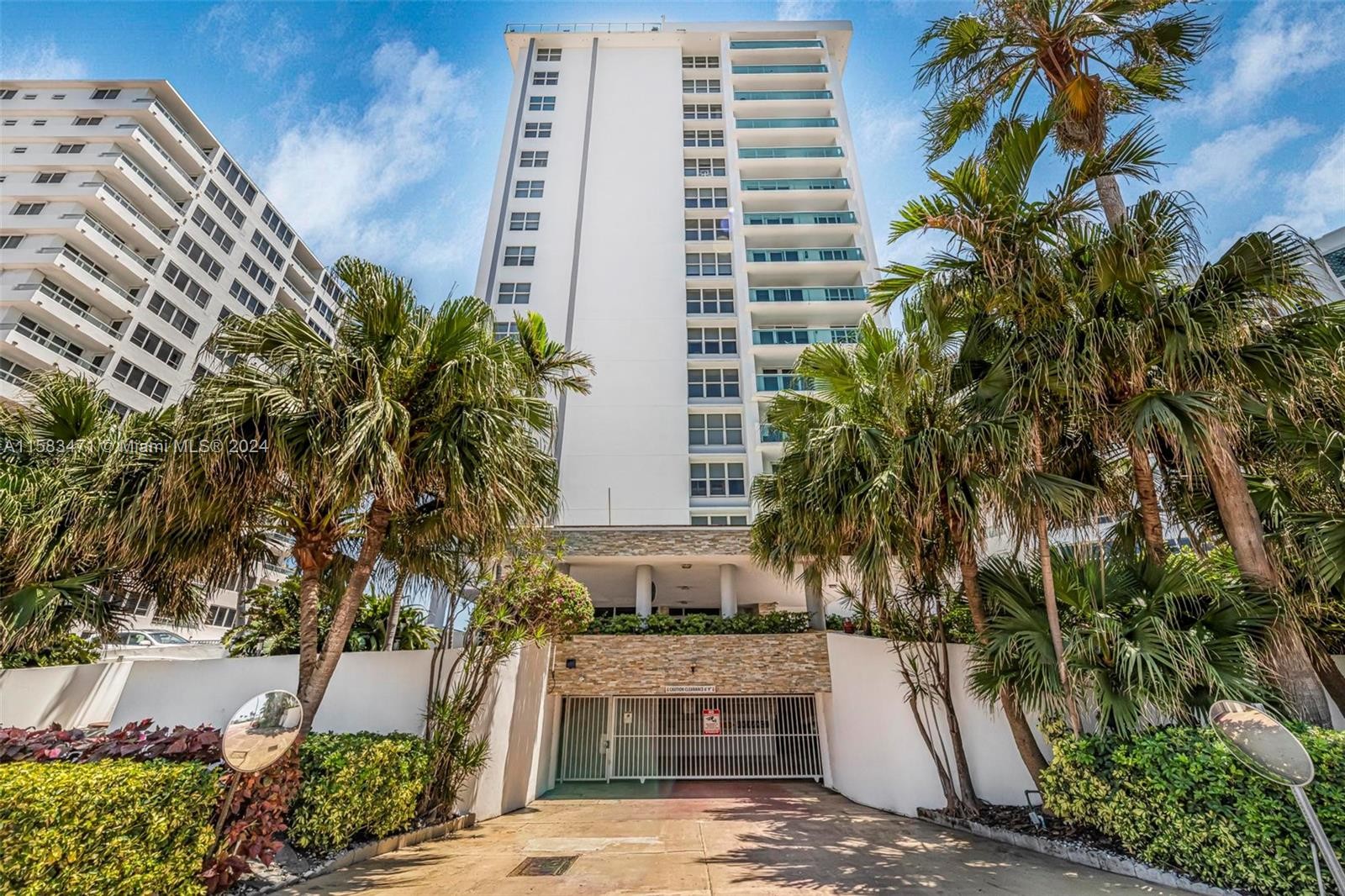 31. 5001 Collins Ave