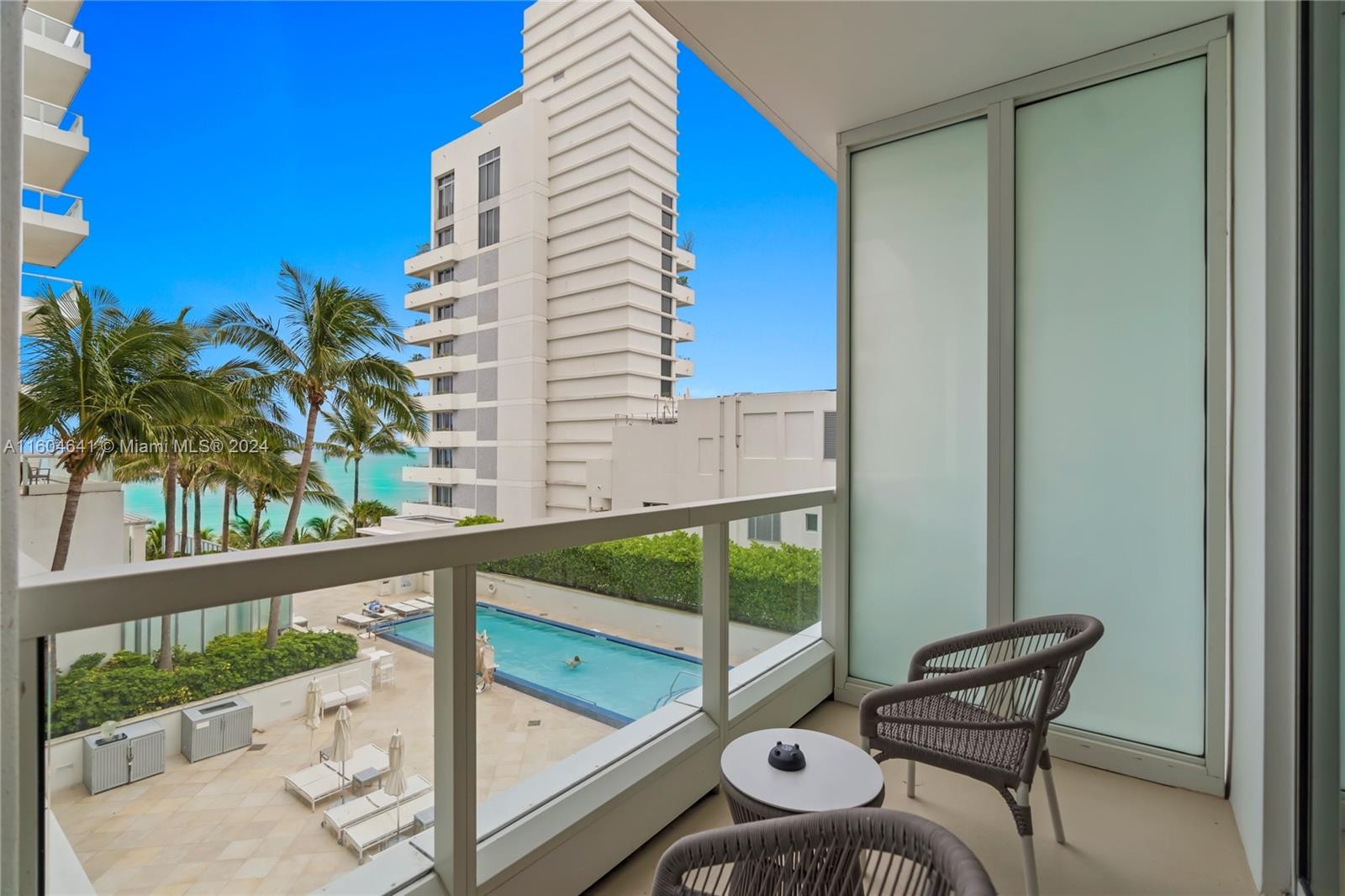 2. 4391 Collins Ave