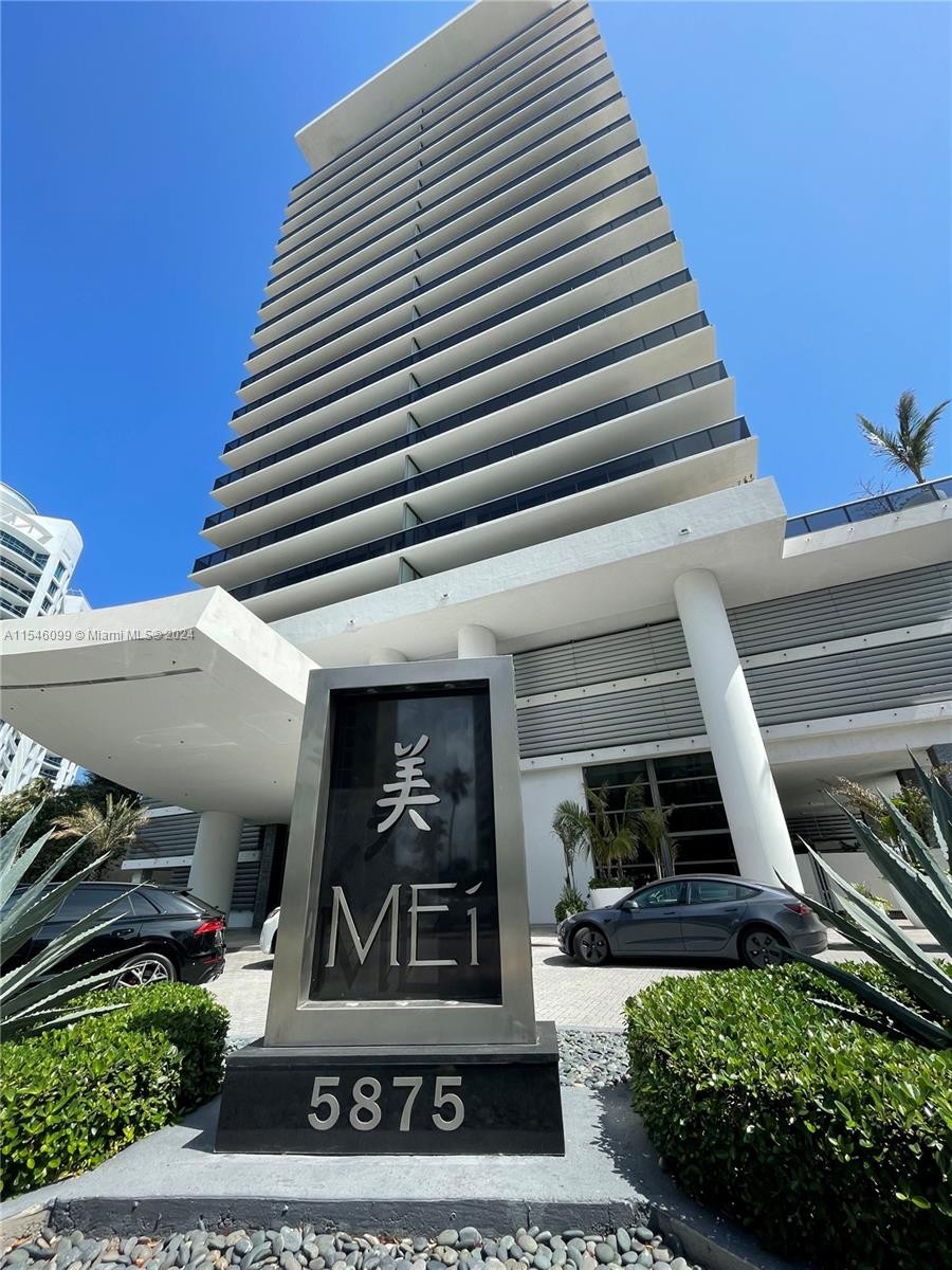 1. 5875 Collins Ave