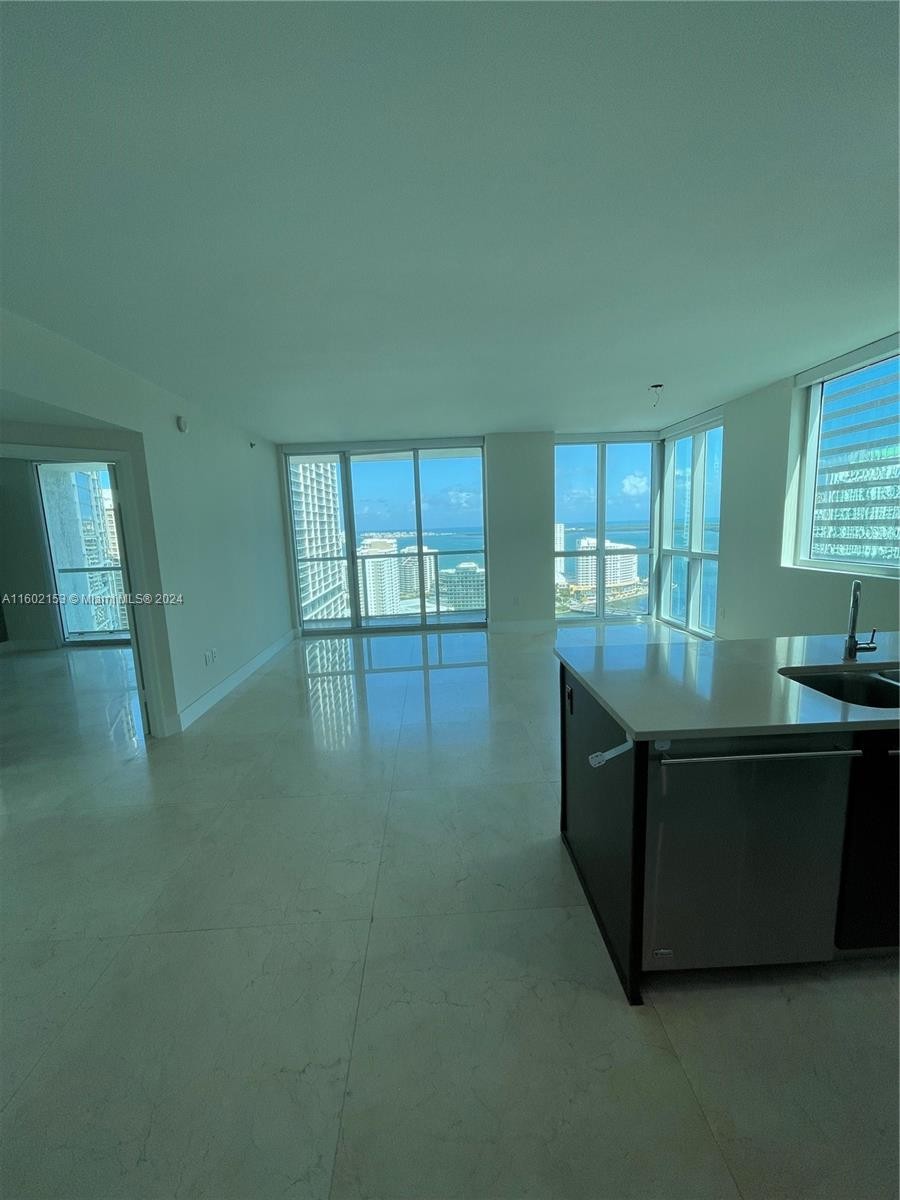 8. 500 Brickell Ave