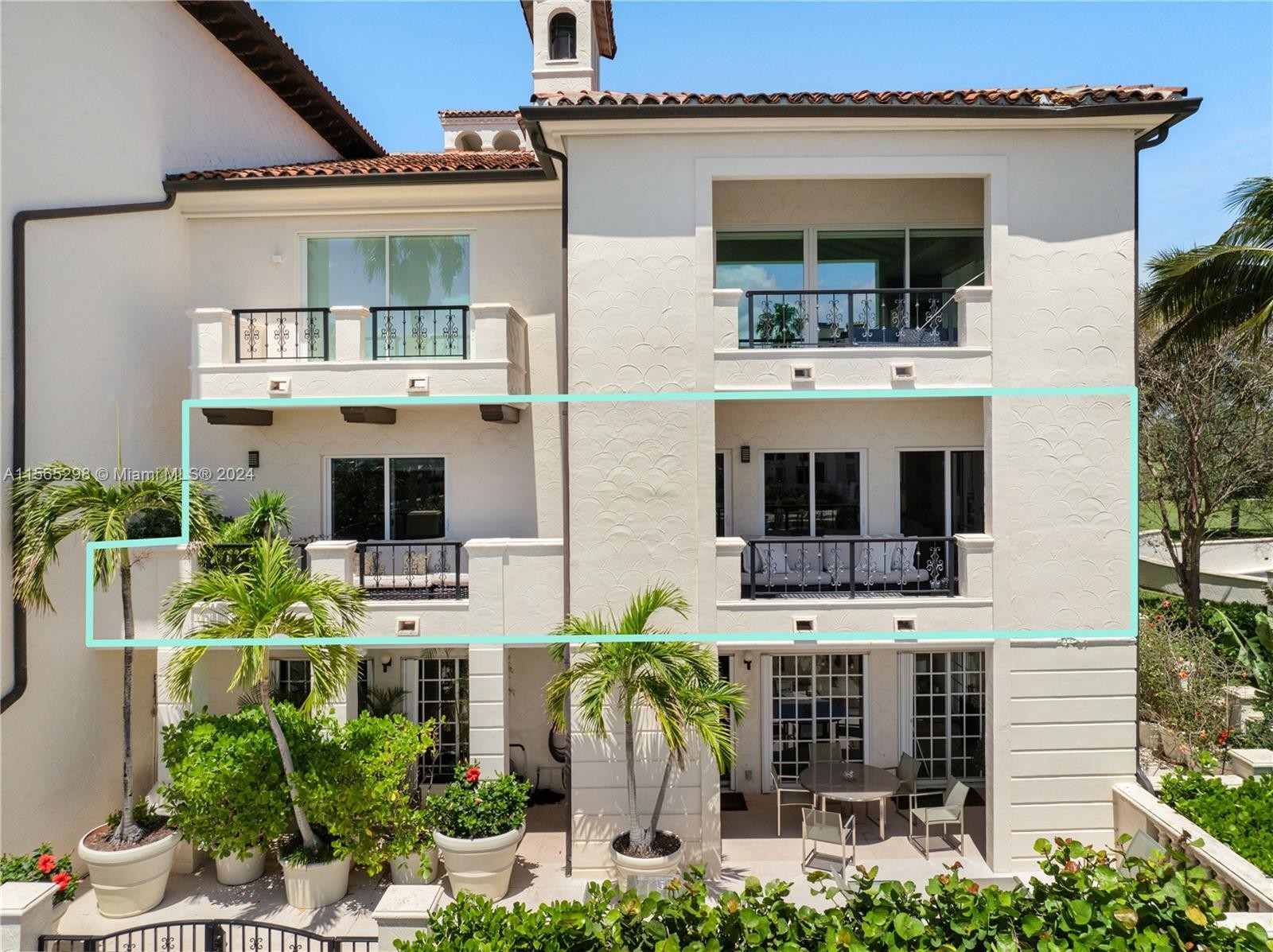 43. 2221 Fisher Island Dr