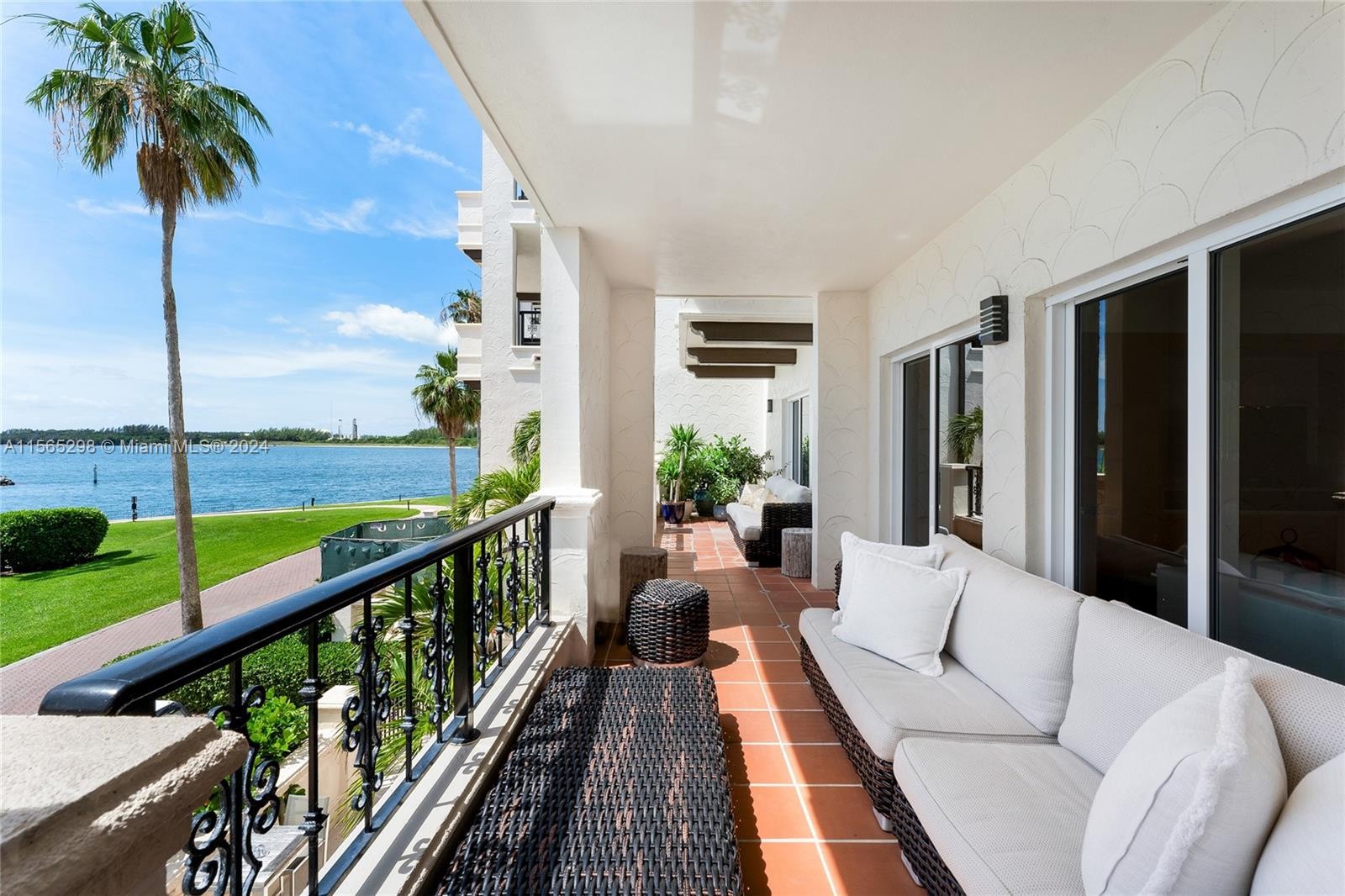 5. 2221 Fisher Island Dr