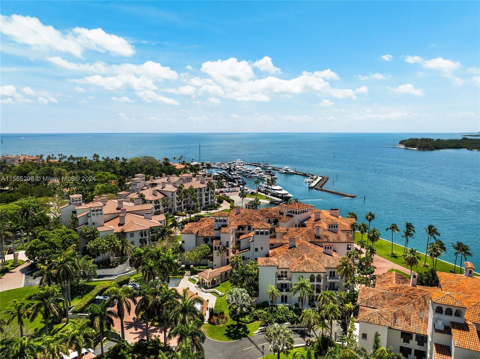 31. 2221 Fisher Island Dr