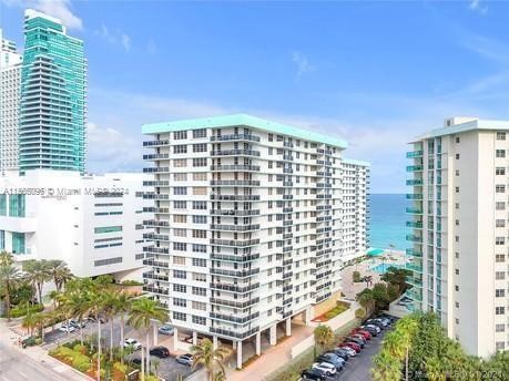 3. 3725 S Ocean Dr