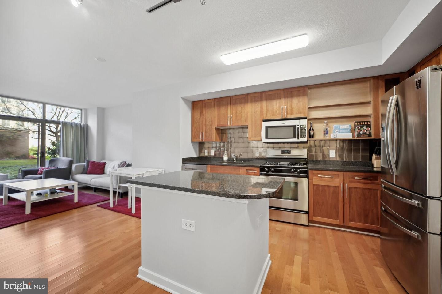 6. 475 K St NW 