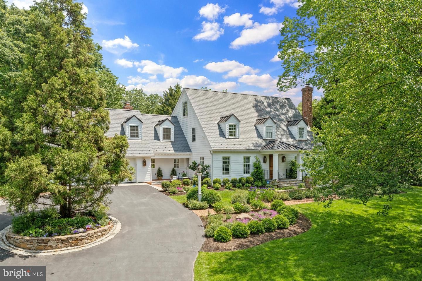 2. 903 Countryside Ct