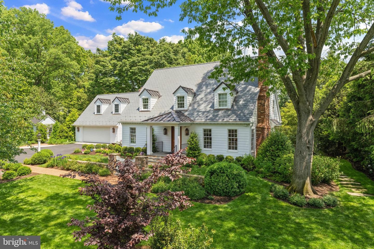 1. 903 Countryside Ct