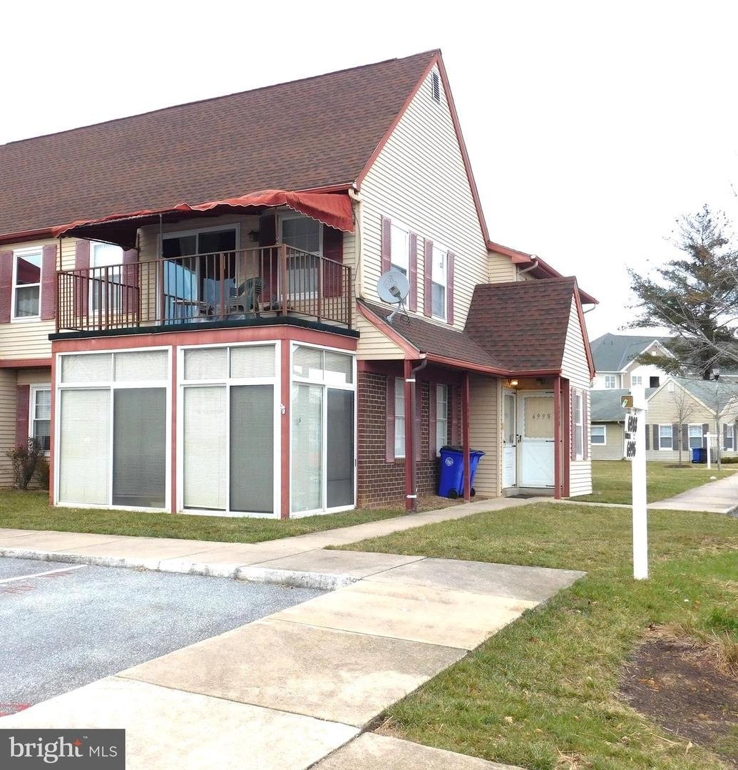 2. 6990 Bsswood Rd 