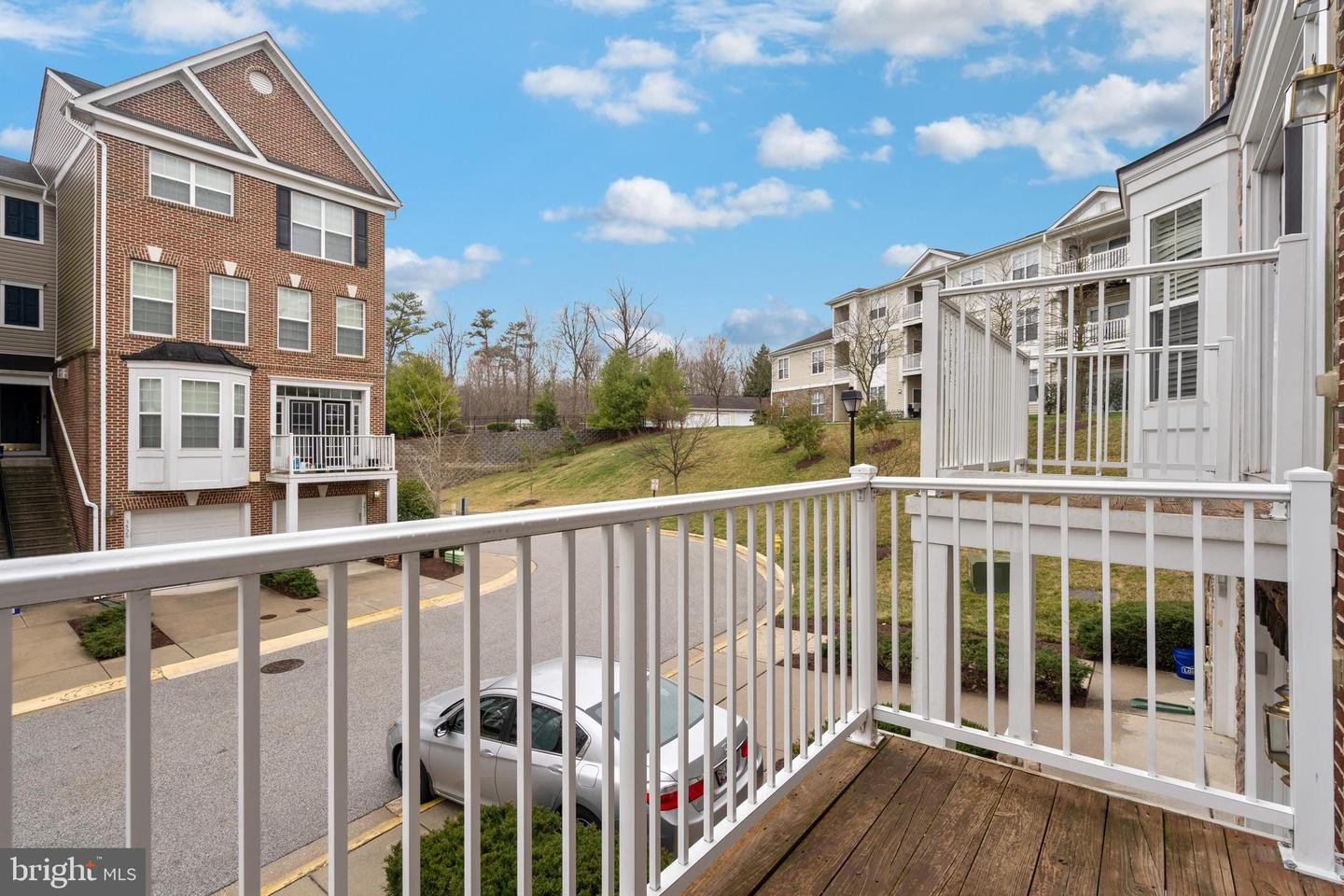 25. 3546 Carriage Walk Ln 