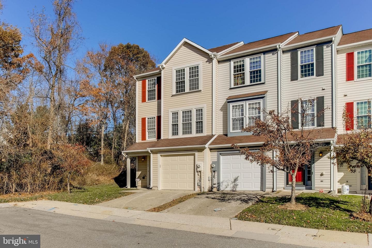 2. 7748 Patuxent Oak Ct