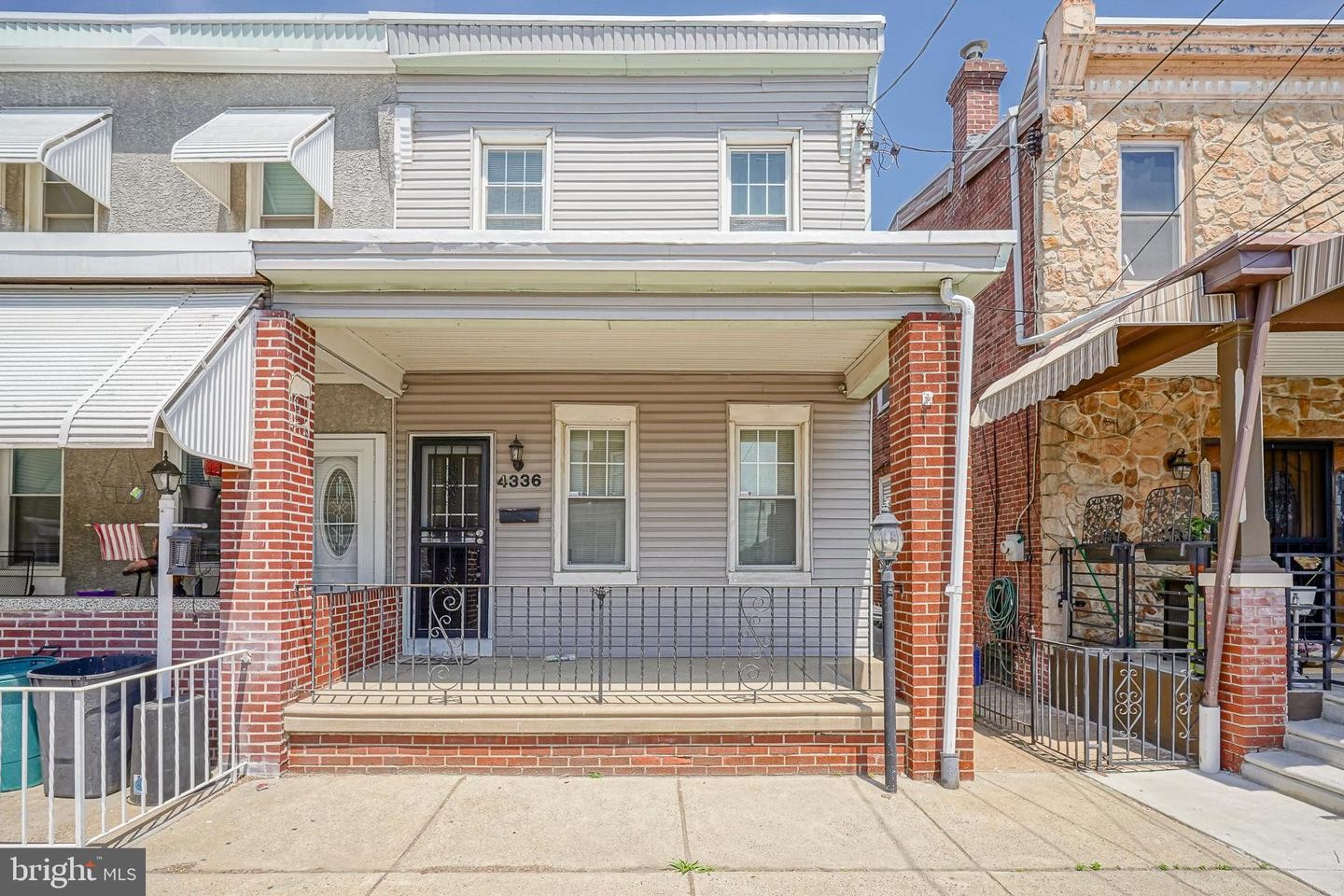 1. 4336 Bermuda St