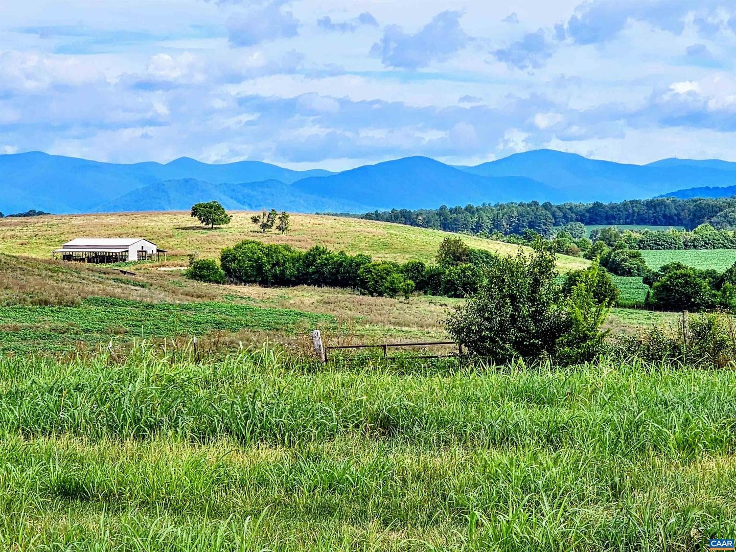 2. Fredericksburg Rd 