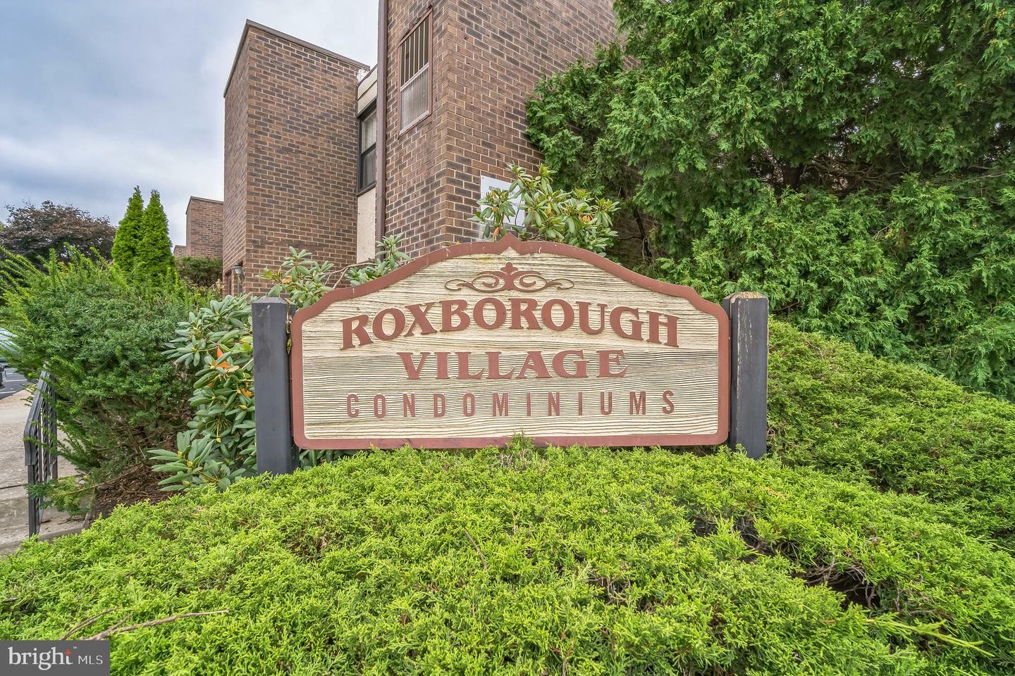 2. 611-15 Roxborough Ave 