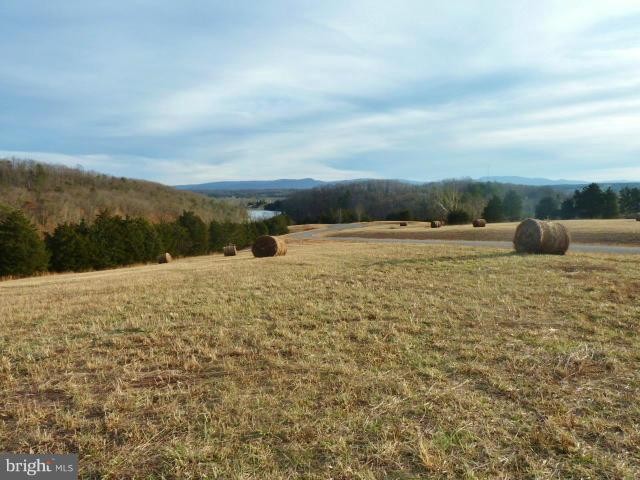 3. -Lot 10 Starry Fields Ln