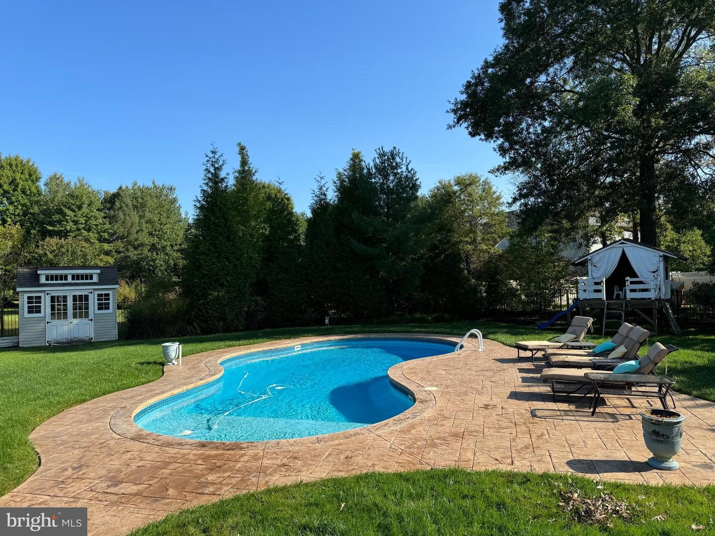 46. 3 Bellwether Ct