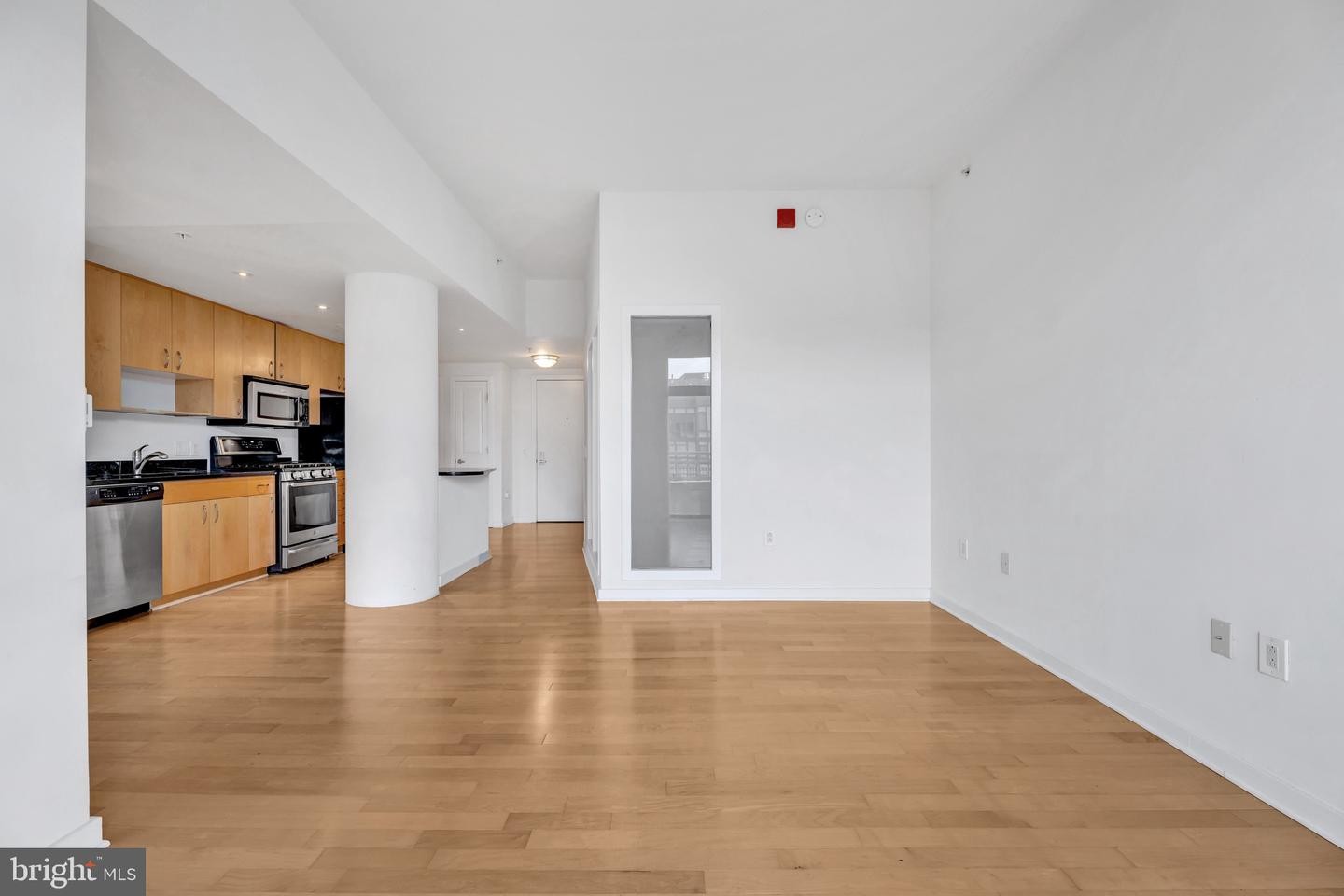 6. 475 K St NW 