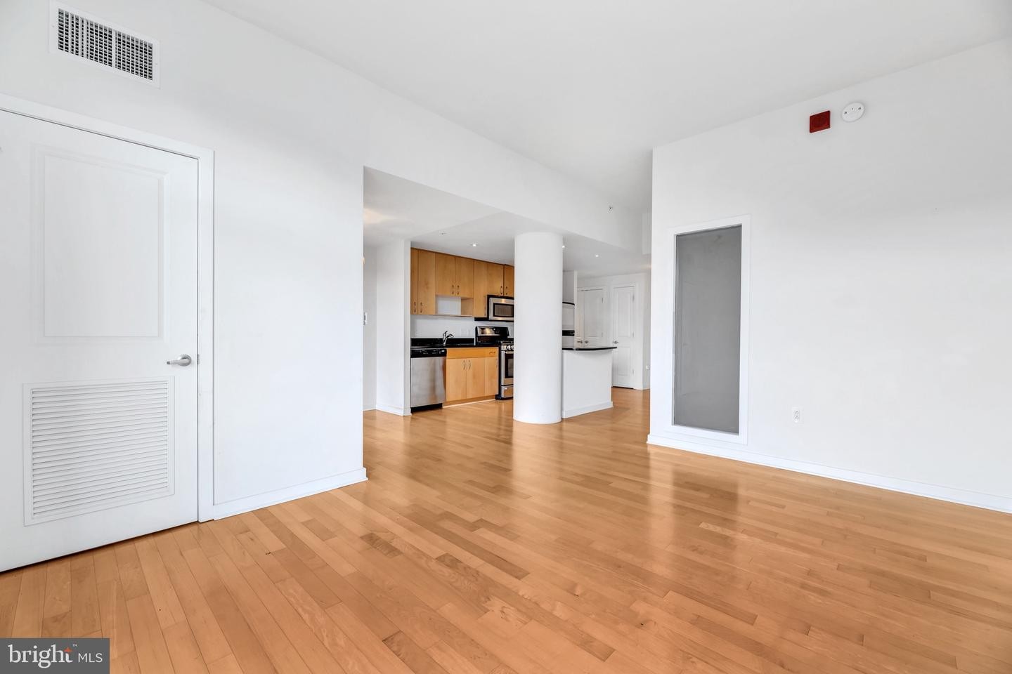 5. 475 K St NW 