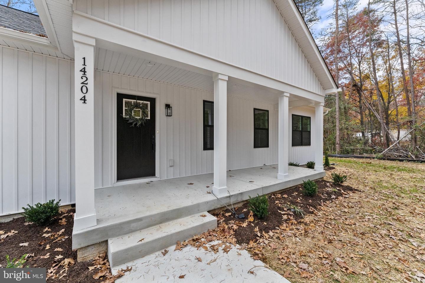 2. 14204 Cedar Plantation