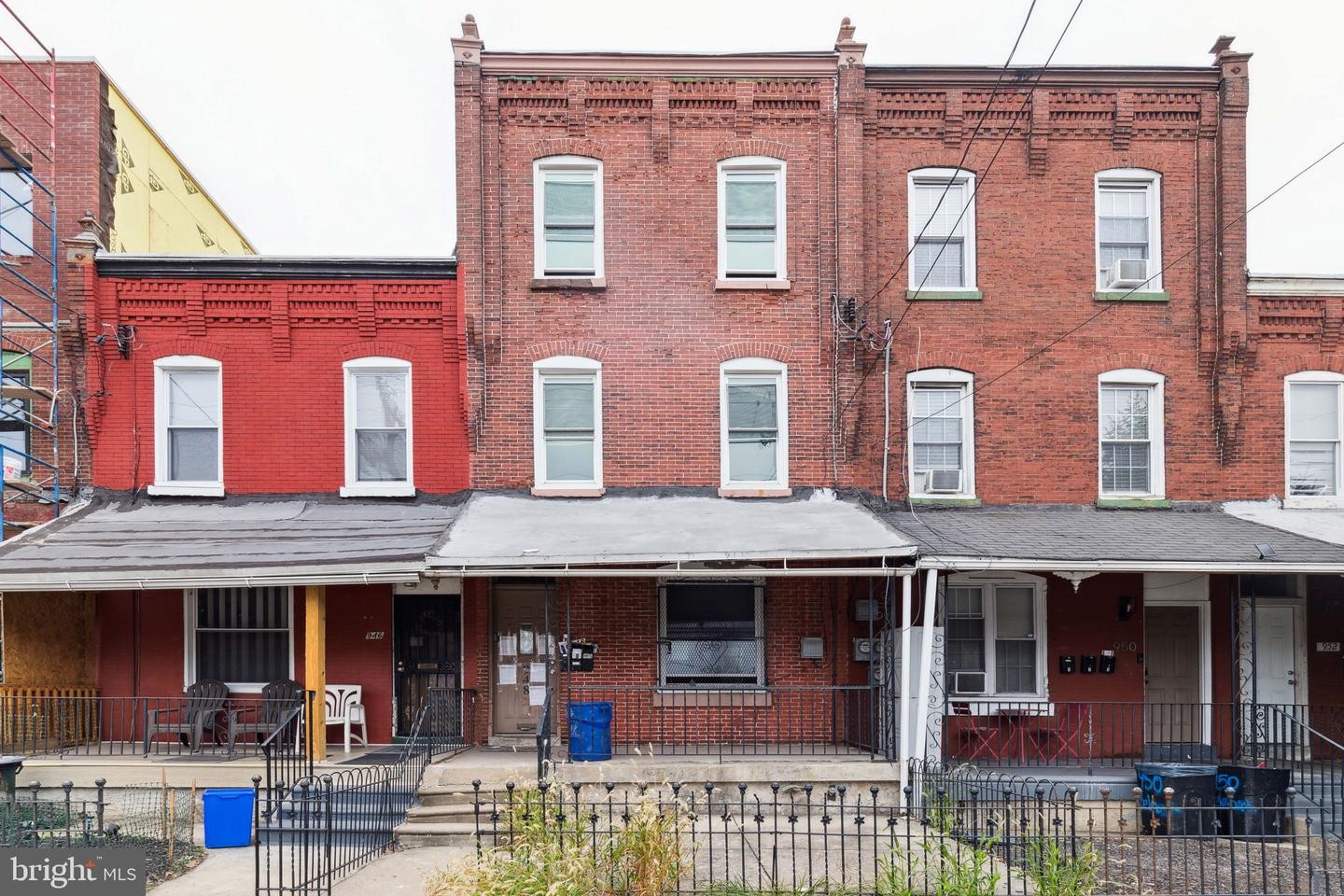 1. 948 Belmont Ave