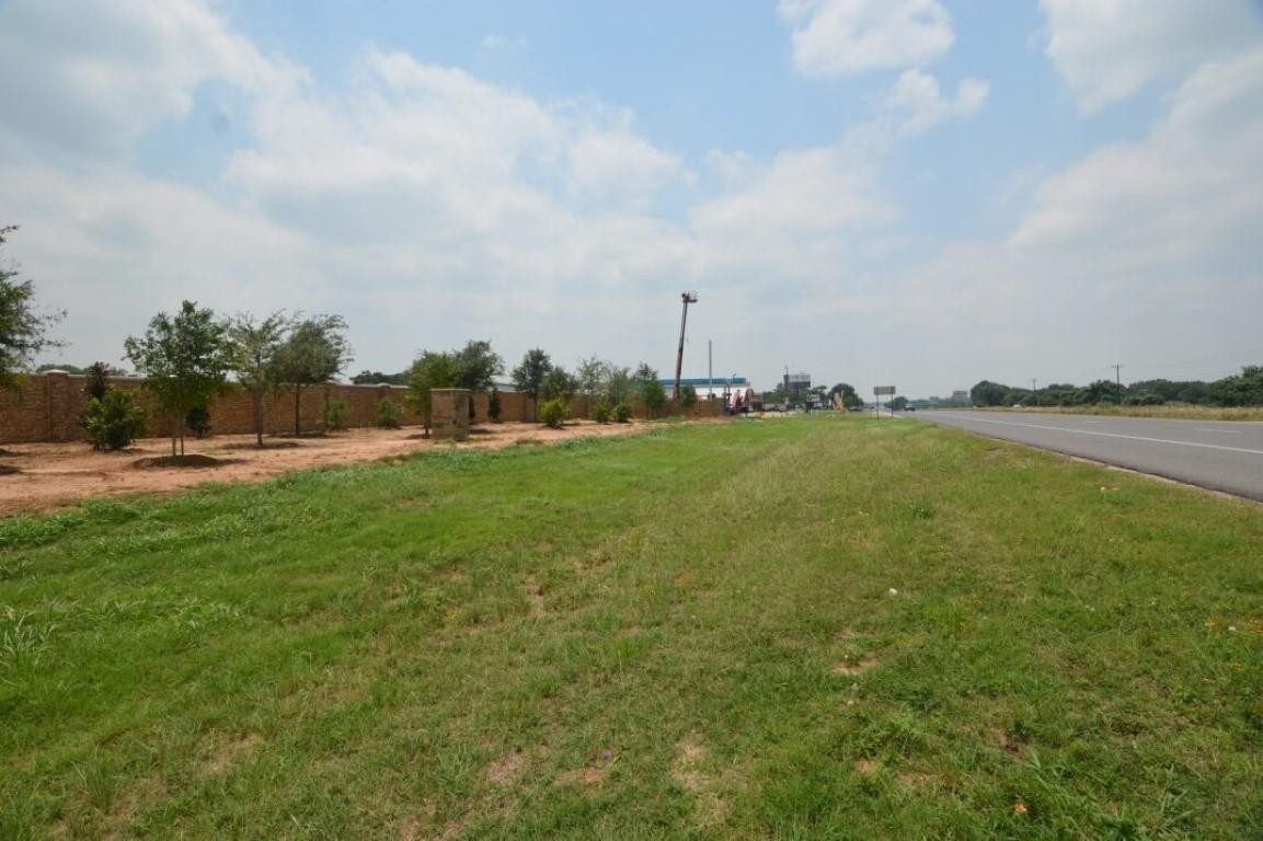 10. Lot 5 Moonlight Dr