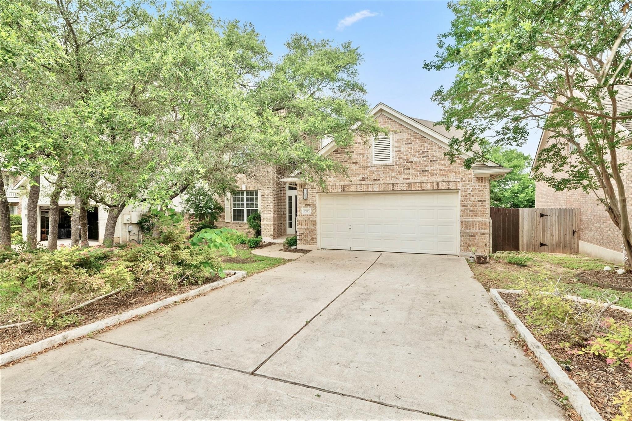 2. 2935 Lantana Ridge Dr