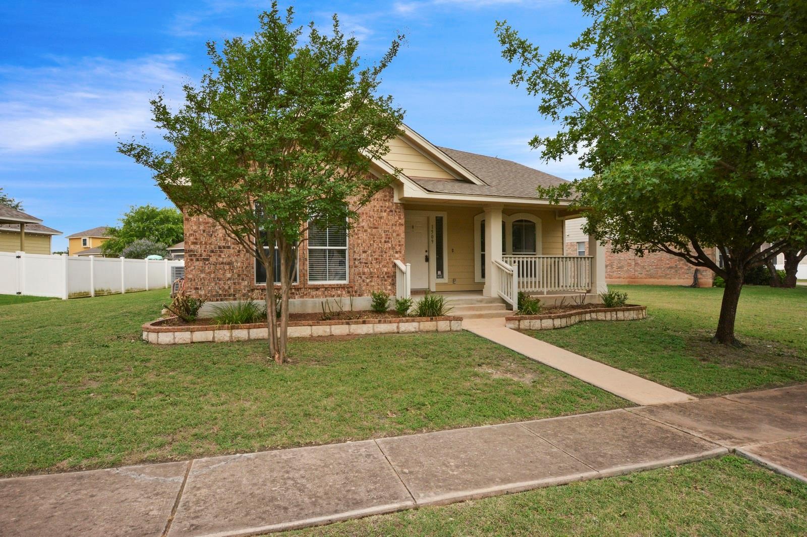 1. 1509 Colorado Bend Dr