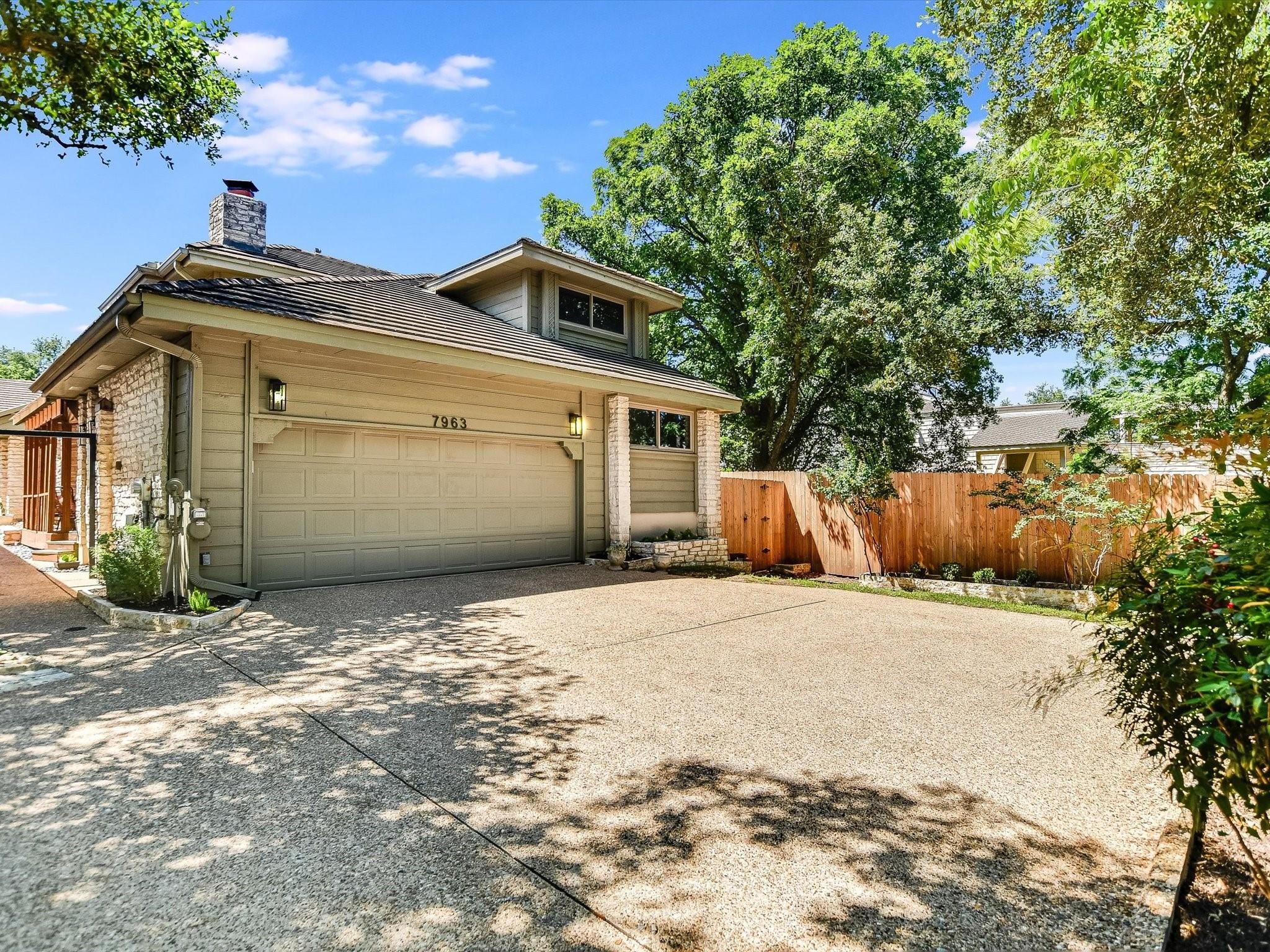 1. 7963 Mesa Trails Cir