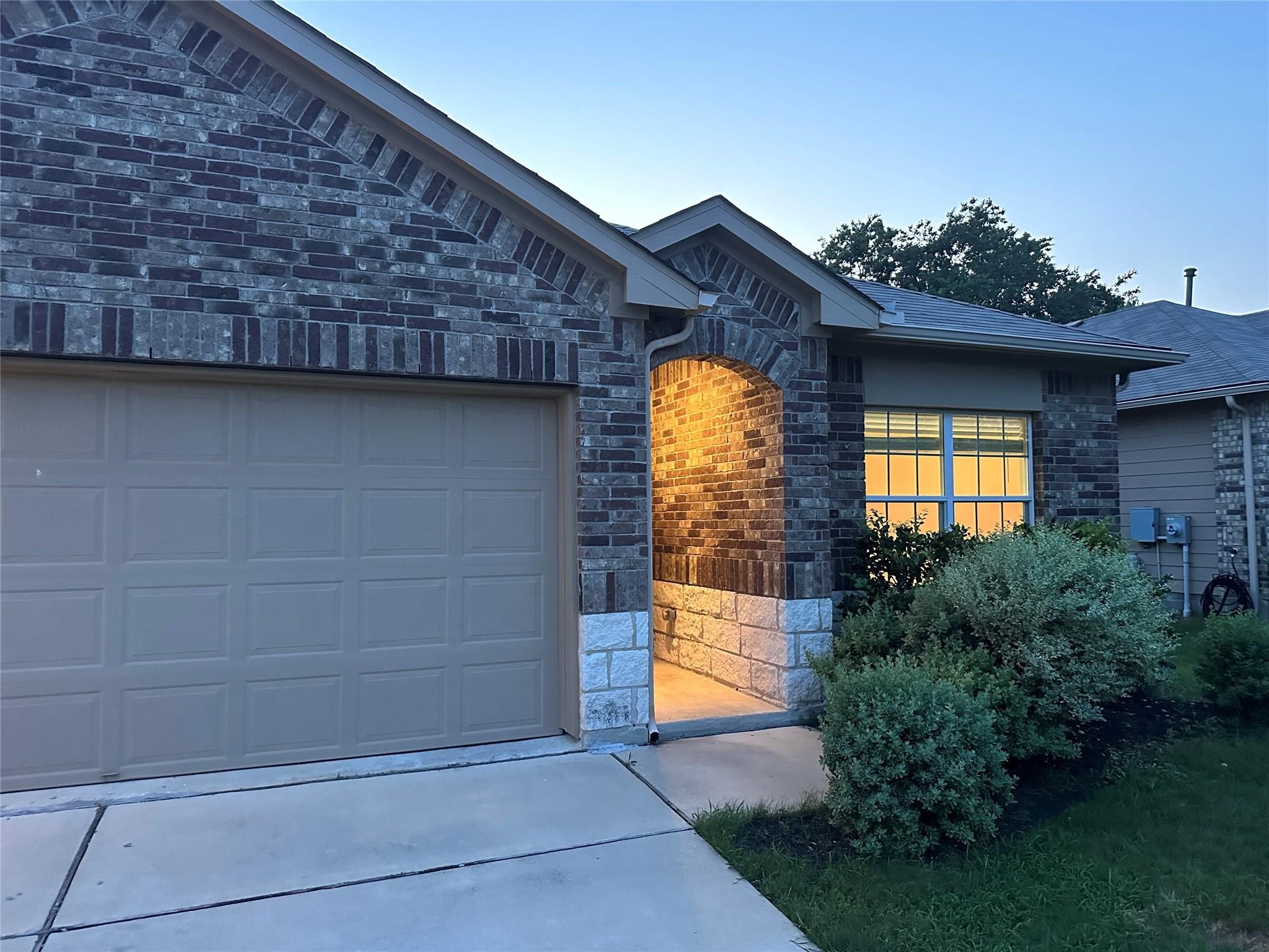 27. 235 Cibolo Creek Dr