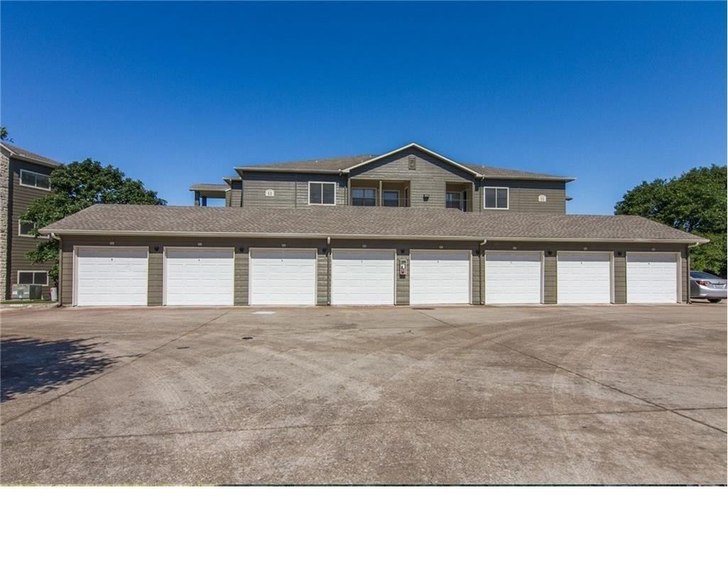 2. 2320 Gracy Farms Ln