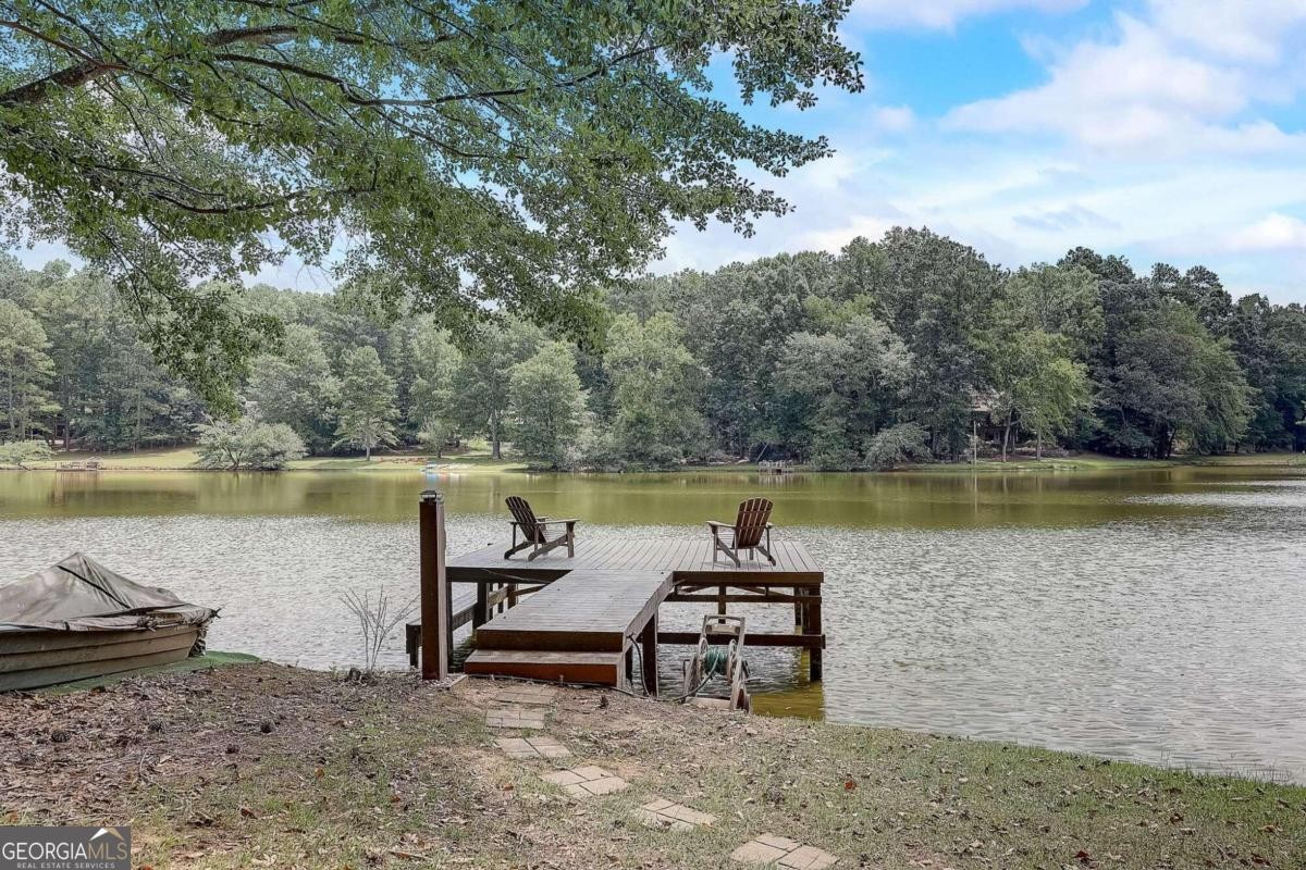 51. 350 Lake Coweta Trail