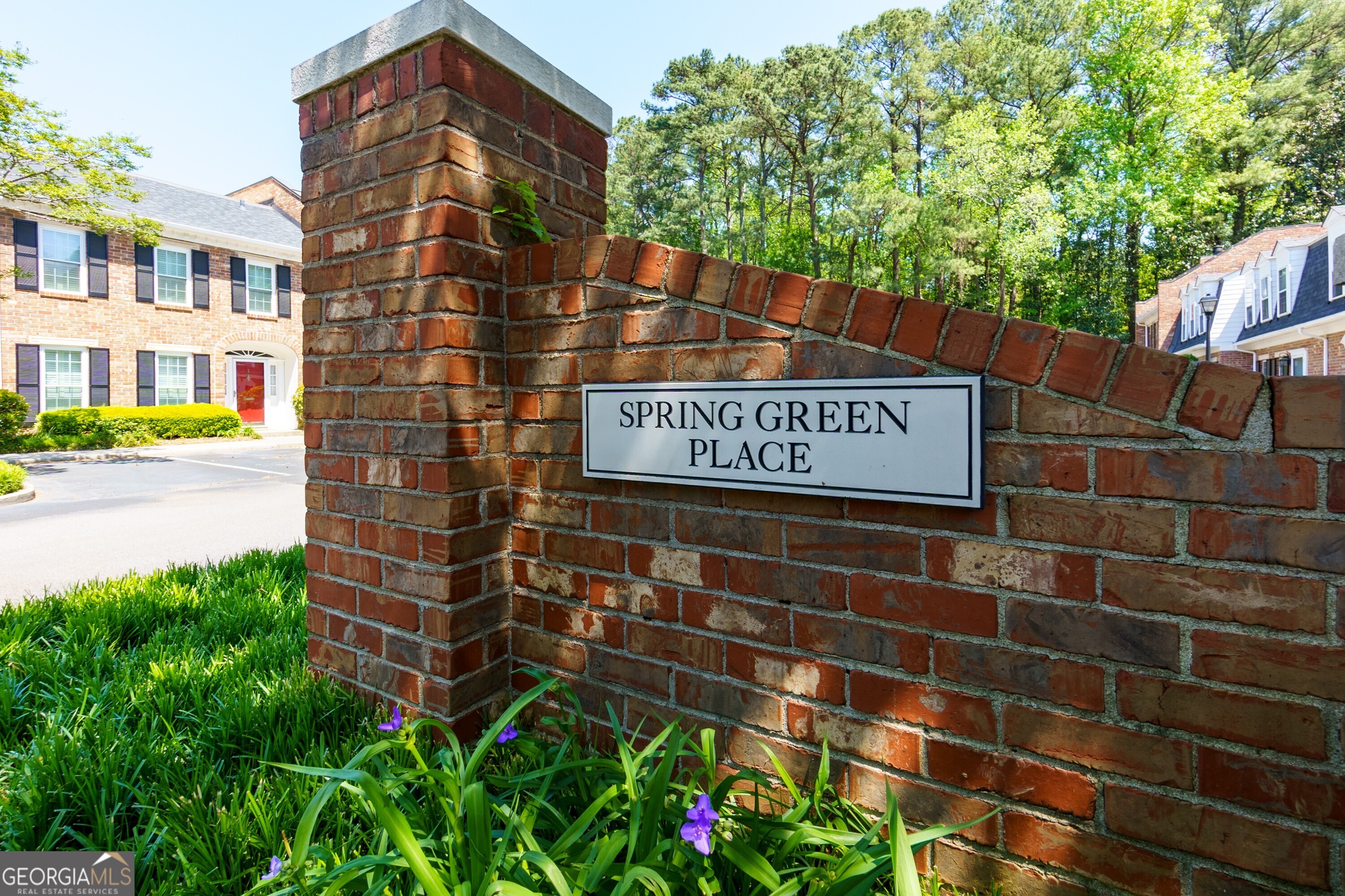 40. 10 Spring Green Pl NW