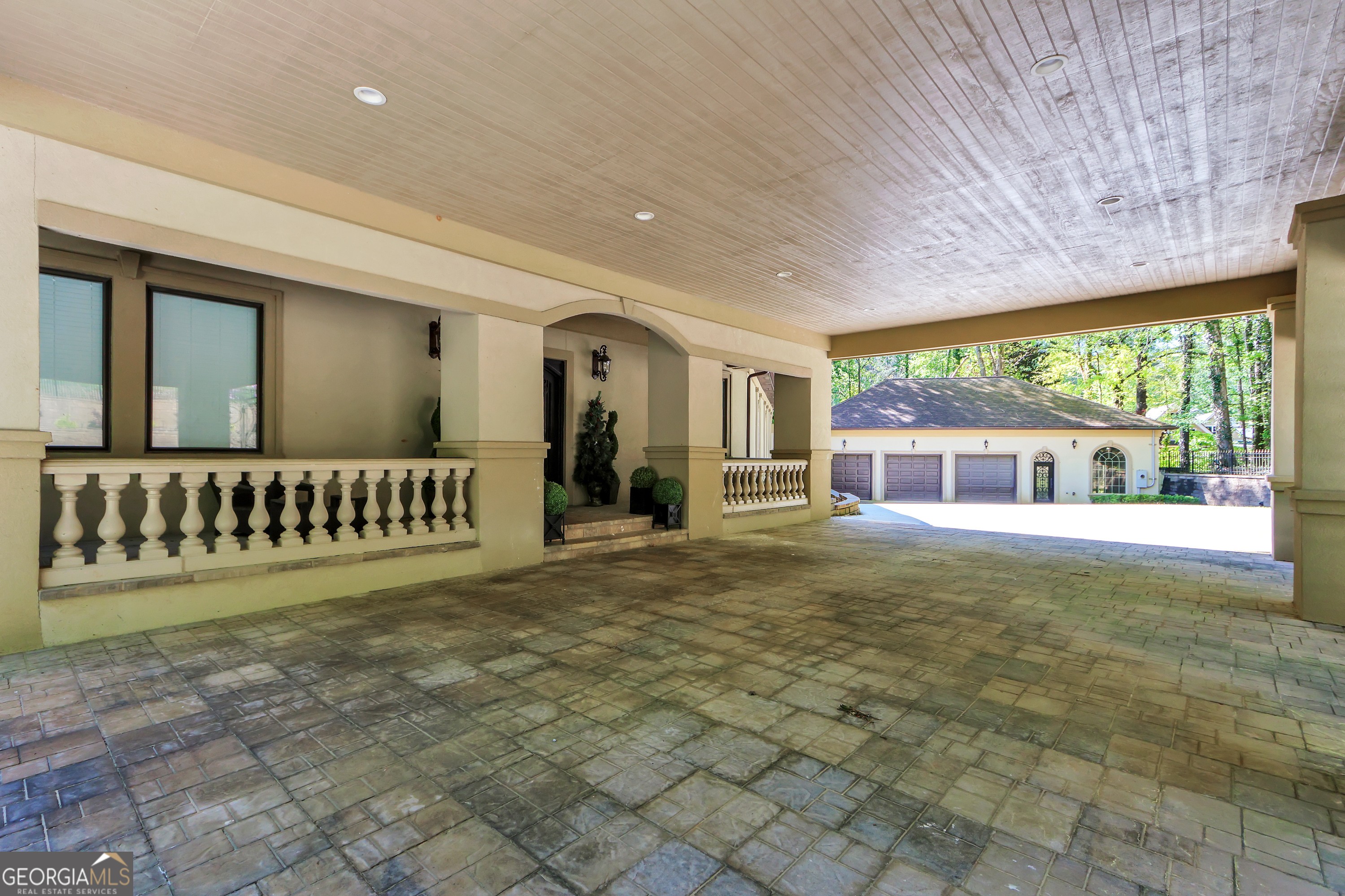 5. 5465 Lichenhearth Ct