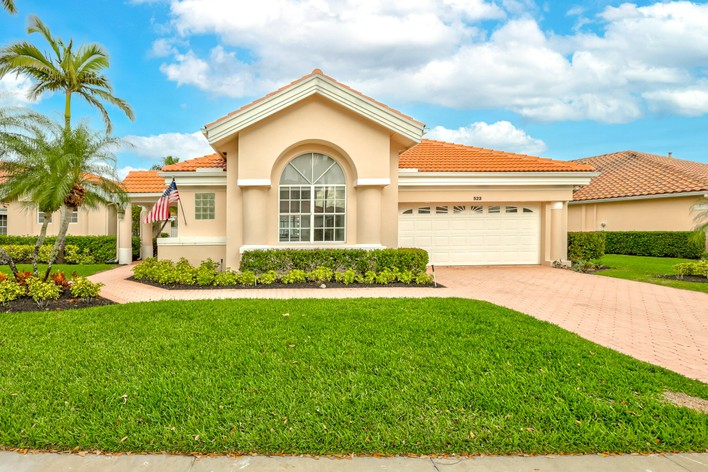 PGA National, Palm Beach Gardens, FL Real Estate & Homes for Sale