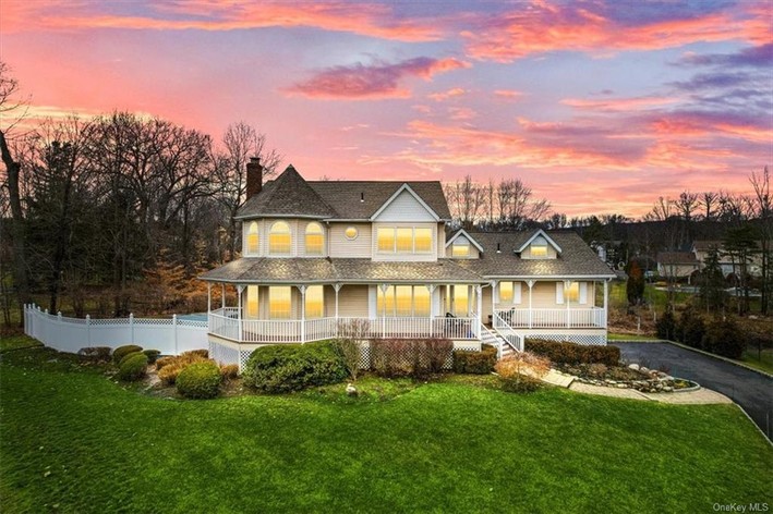 Hudson Valley NY Luxury Homes and Mansions for Sale
