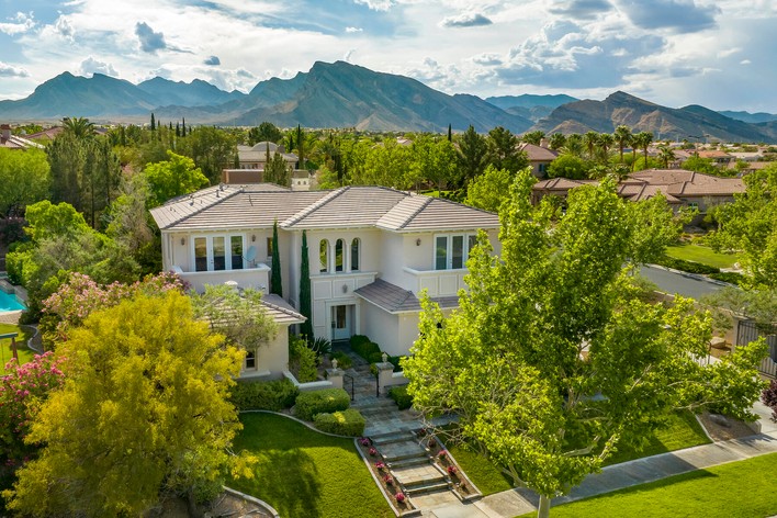 Las Vegas developer's Queensridge home near Summerlin on market