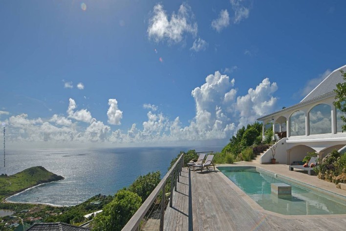 Living in St Barts - 7th Heaven Properties