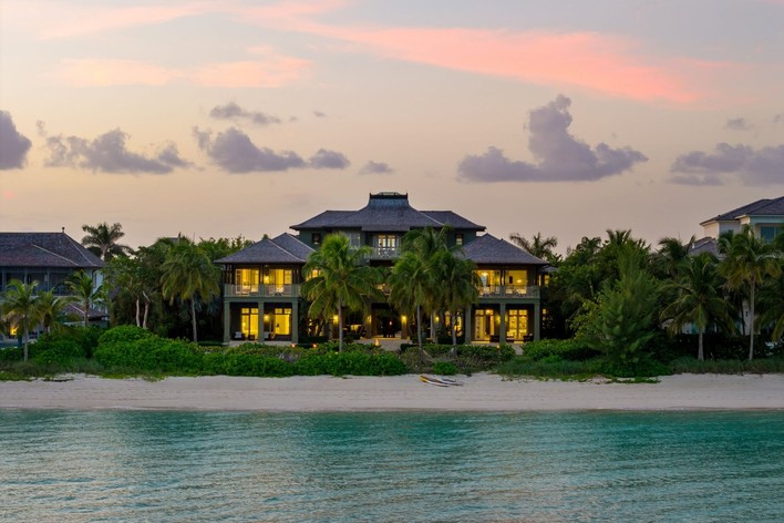 11 Island and Beachfront Homes for Sale Under $1 Million